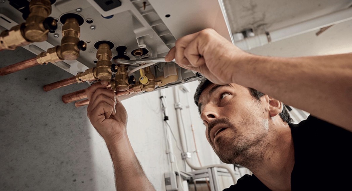 Chauffagiste à Bourg-en-Bresse : Dépannage Urgence, Entretien Chaudière et Installation Chauffage dans l'Ain (01)